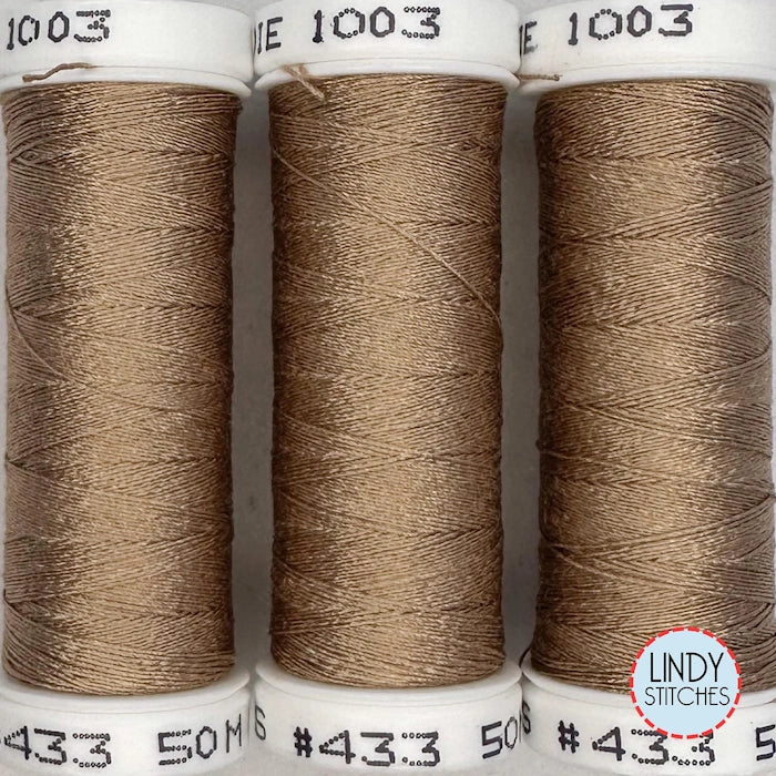 433 Au Ver À Soie® Soie 100/3 Silk Thread