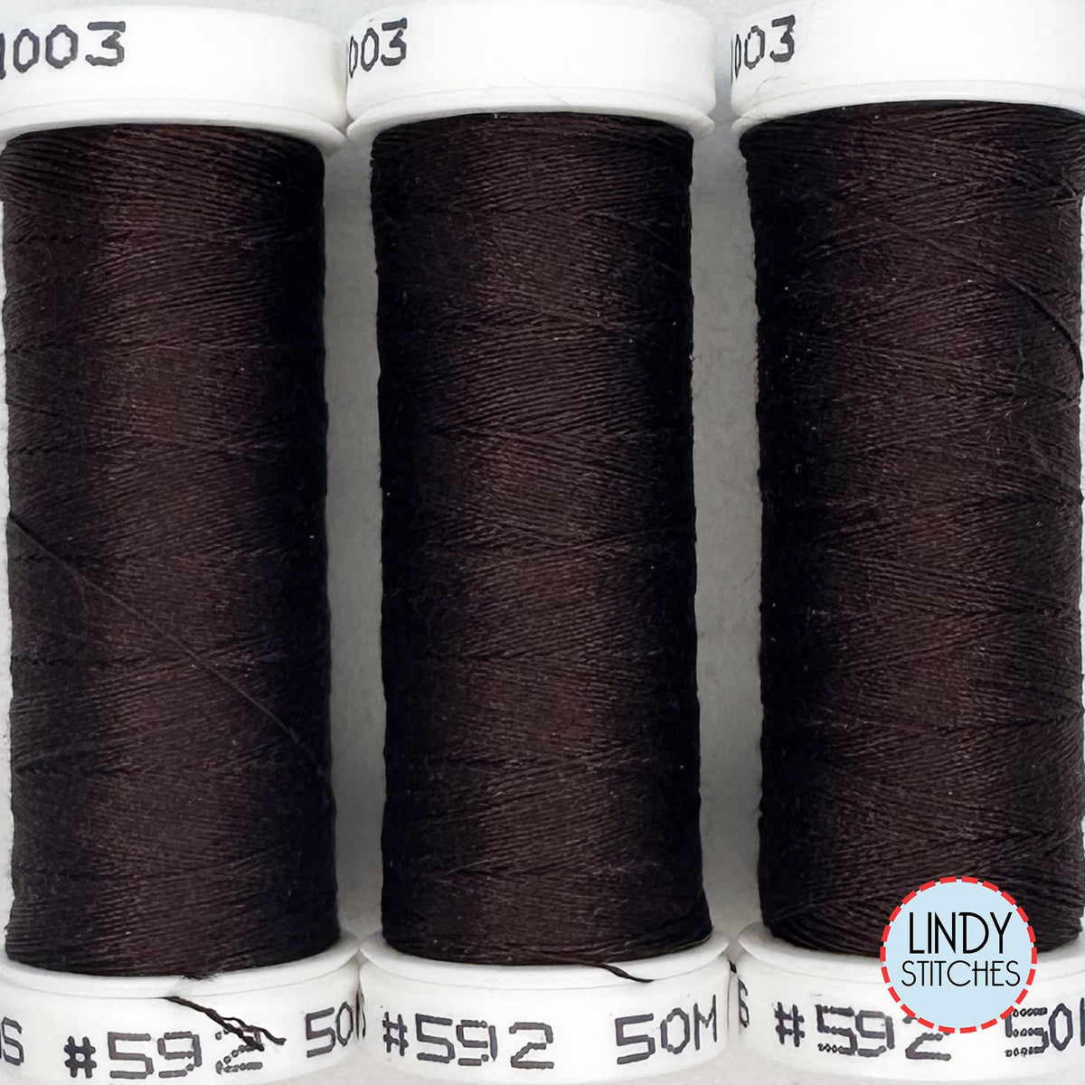 592 Au Ver À Soie® Soie 100/3 Silk Thread