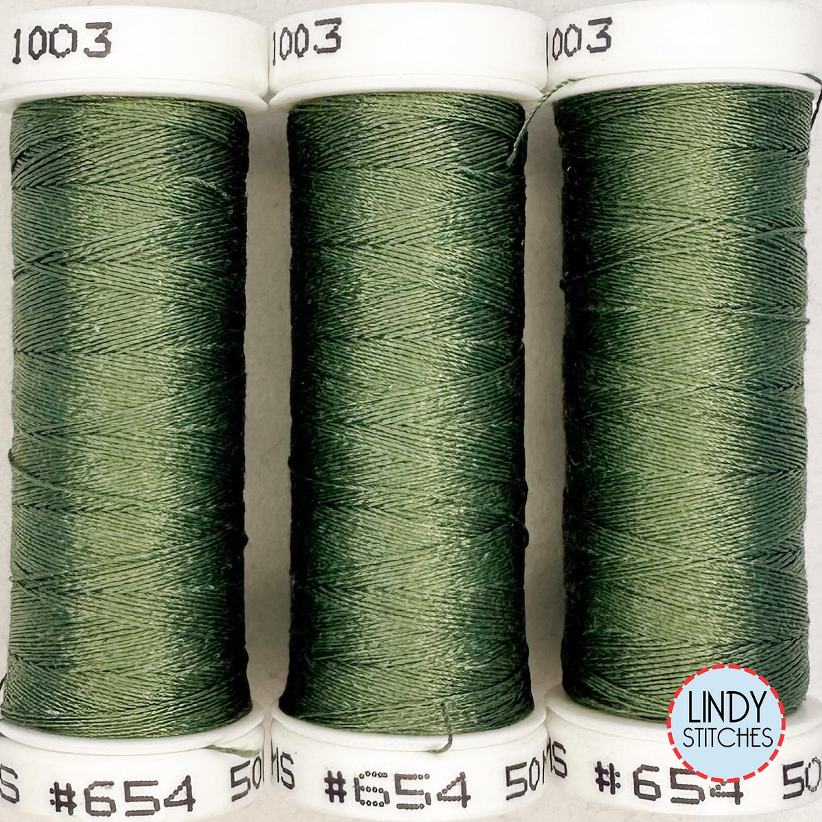 654 Au Ver À Soie® Soie 100/3 Silk Thread