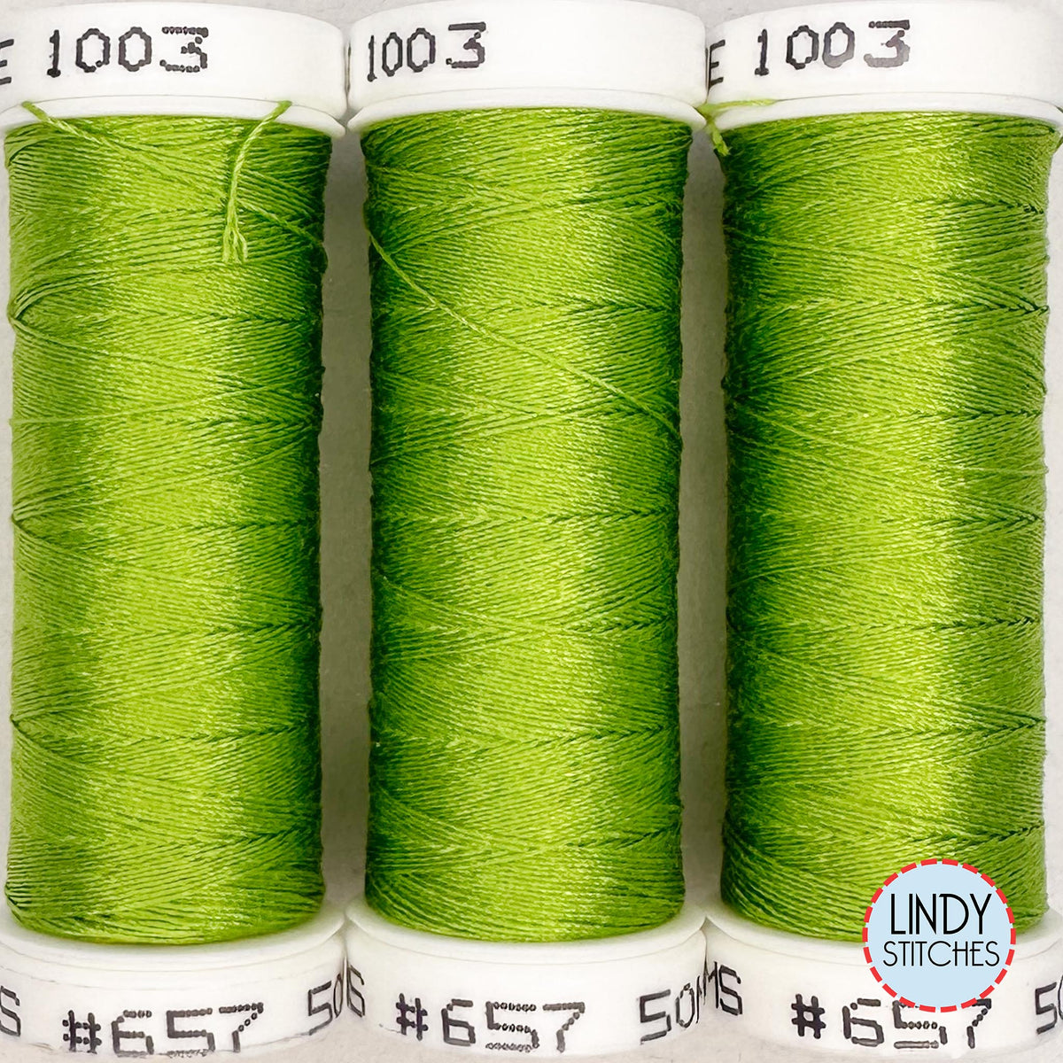 657 Au Ver À Soie® Soie 100/3 Silk Thread