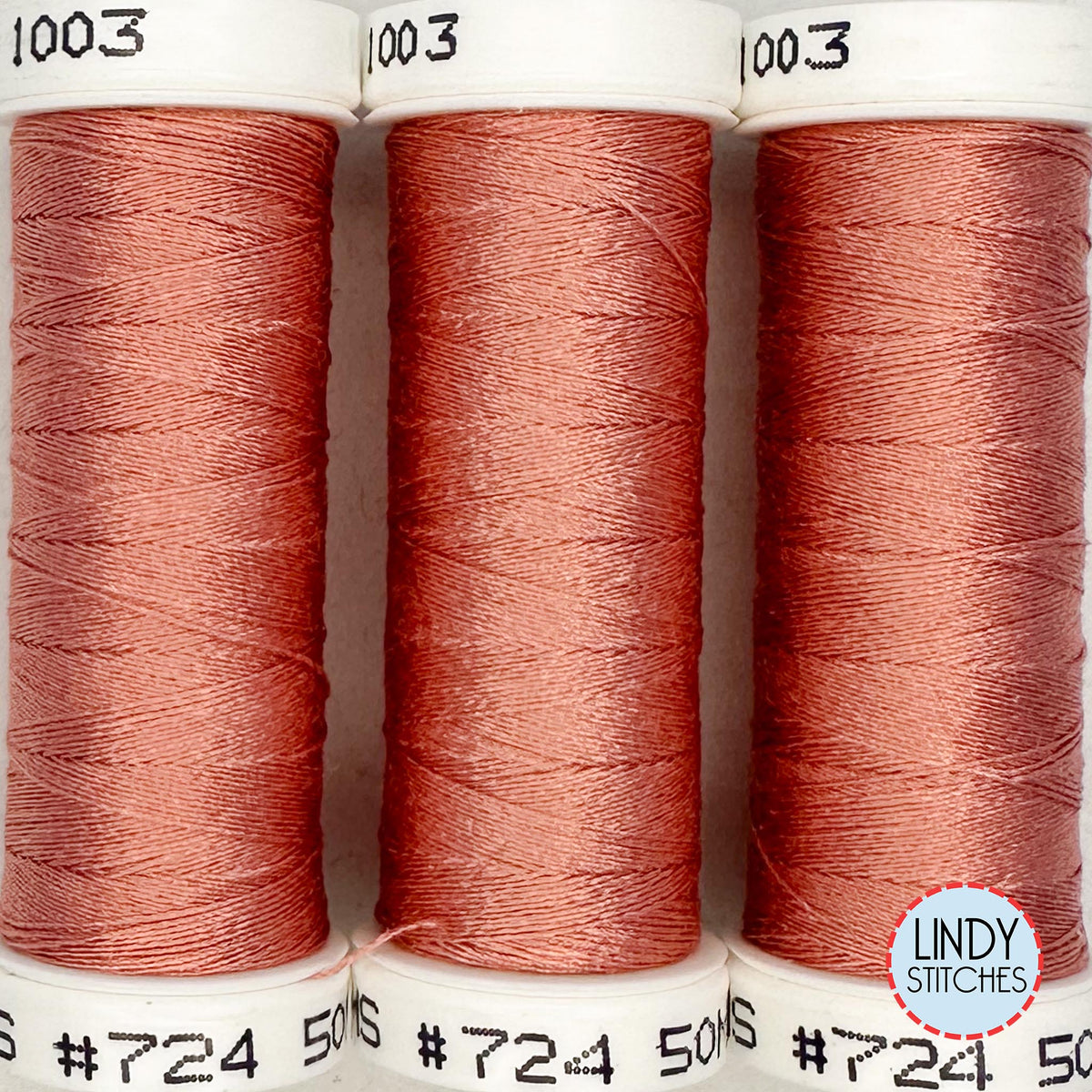 724 Au Ver À Soie® Soie 100/3 Silk Thread