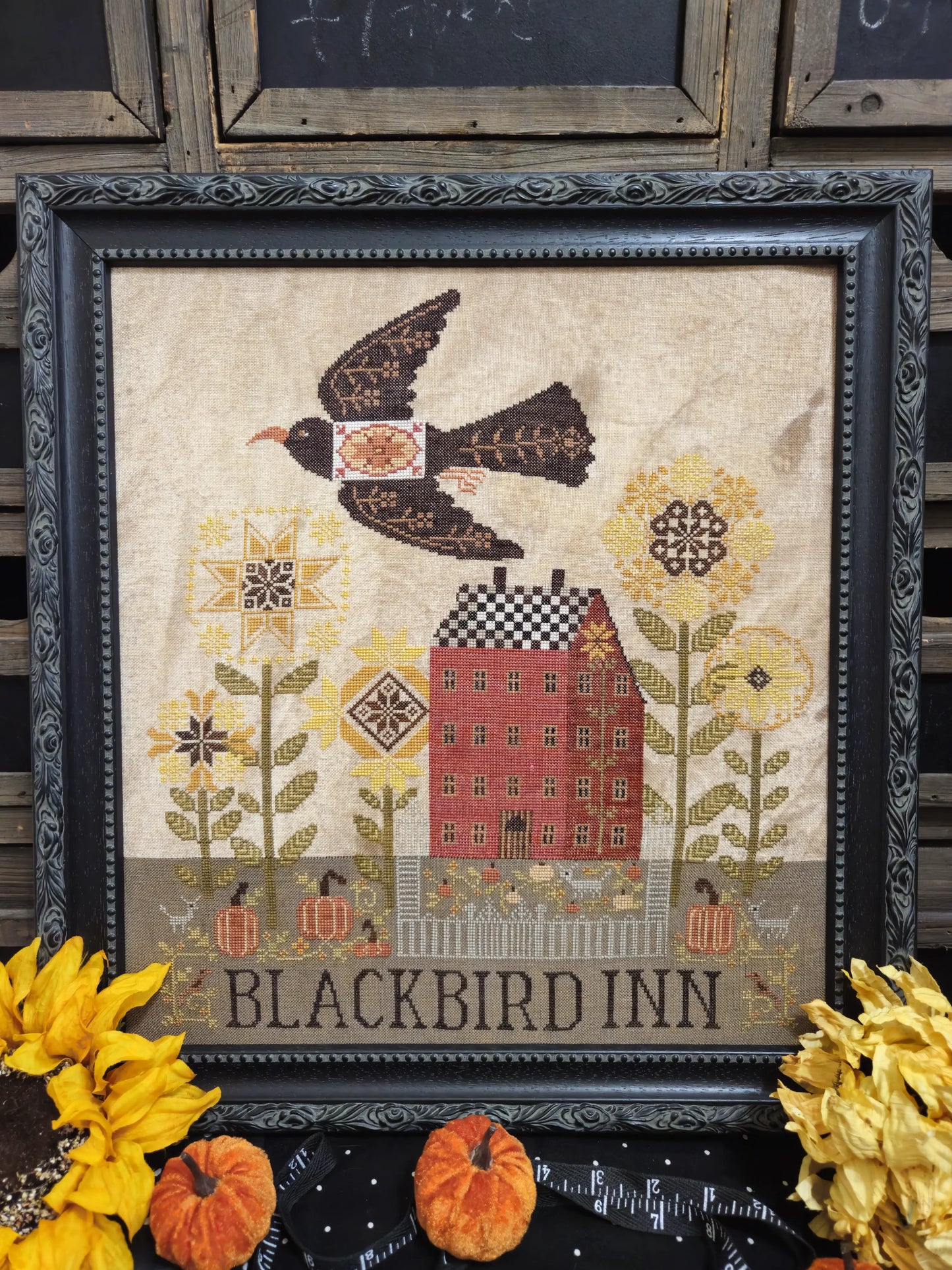 Quaint Rose Needlearts BLACKBIRD INN Cross Stitch Pattern