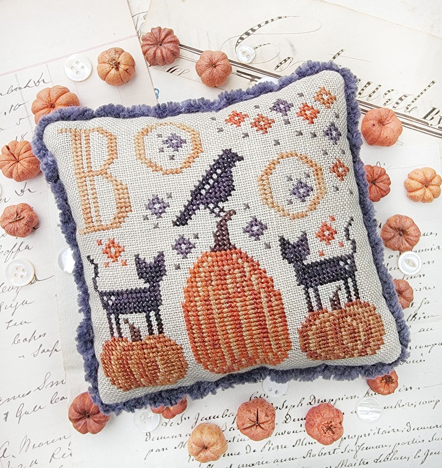Boo Hello from Liz Mathews Cross Stitch Pattern