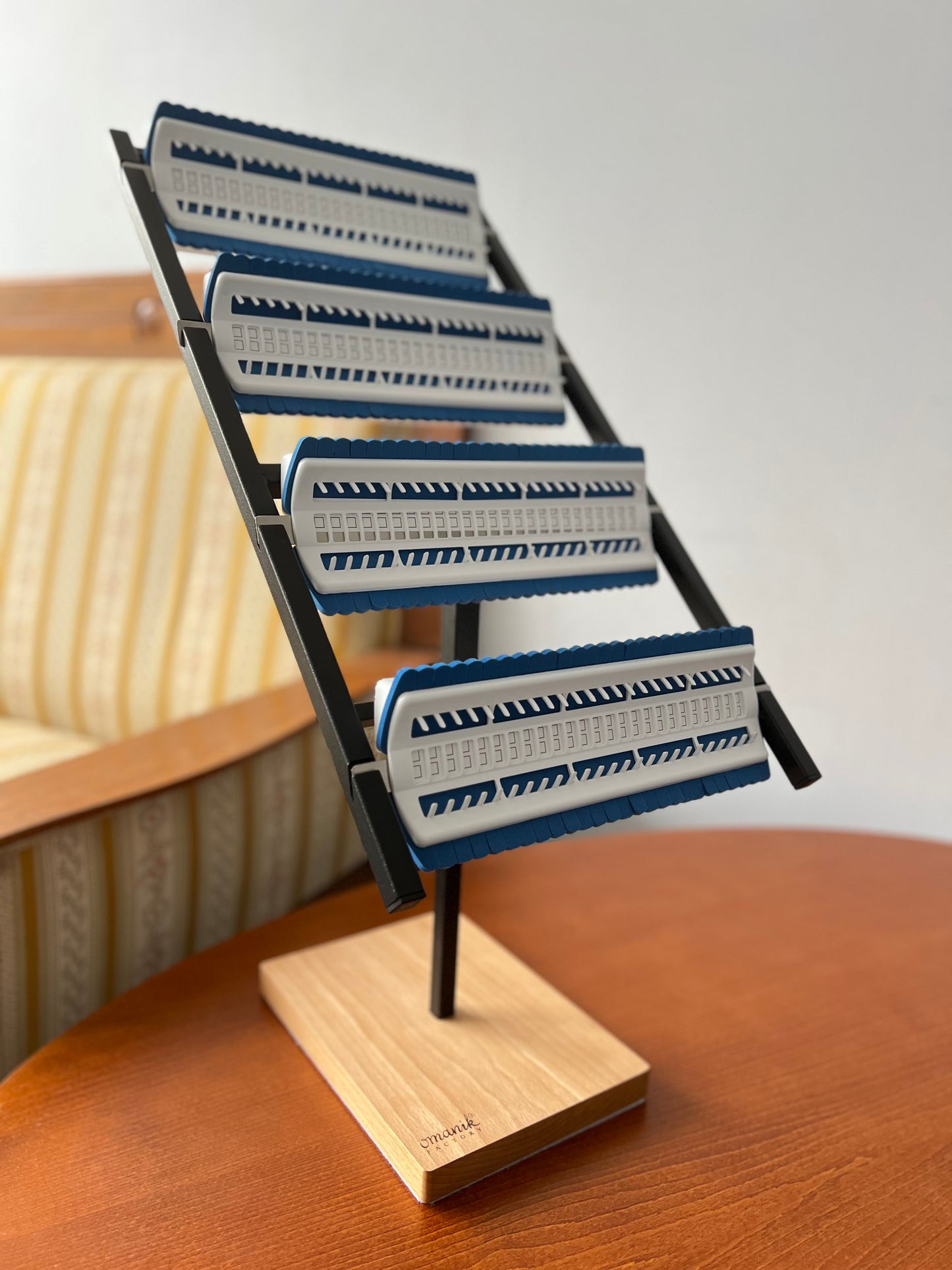 Omanik Factory PAKO Holder Vertical **FREE DELIVERY**