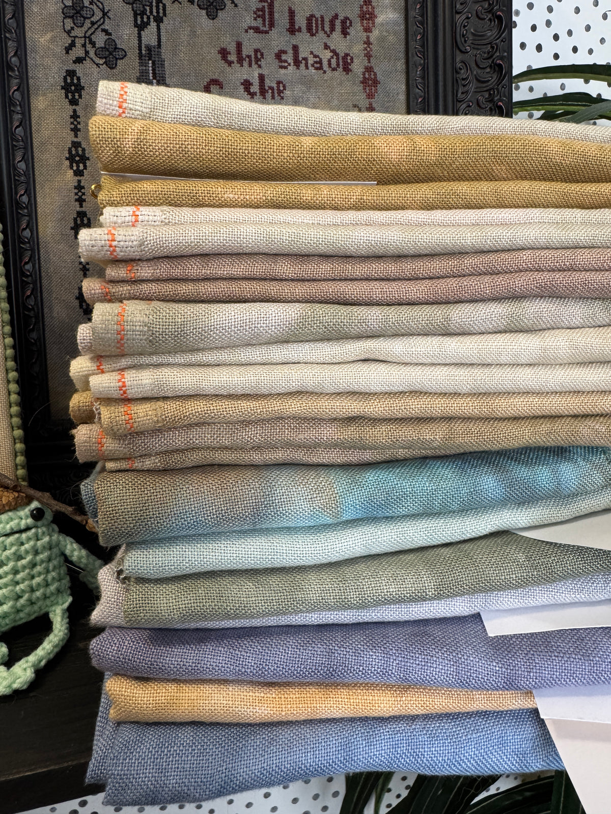 FAT QUARTER MYSTERY PICK from Steph's Designer Destash