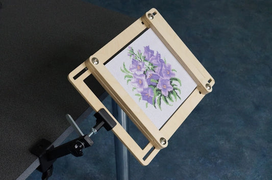 Omanik Factory Rada Frame with Holder