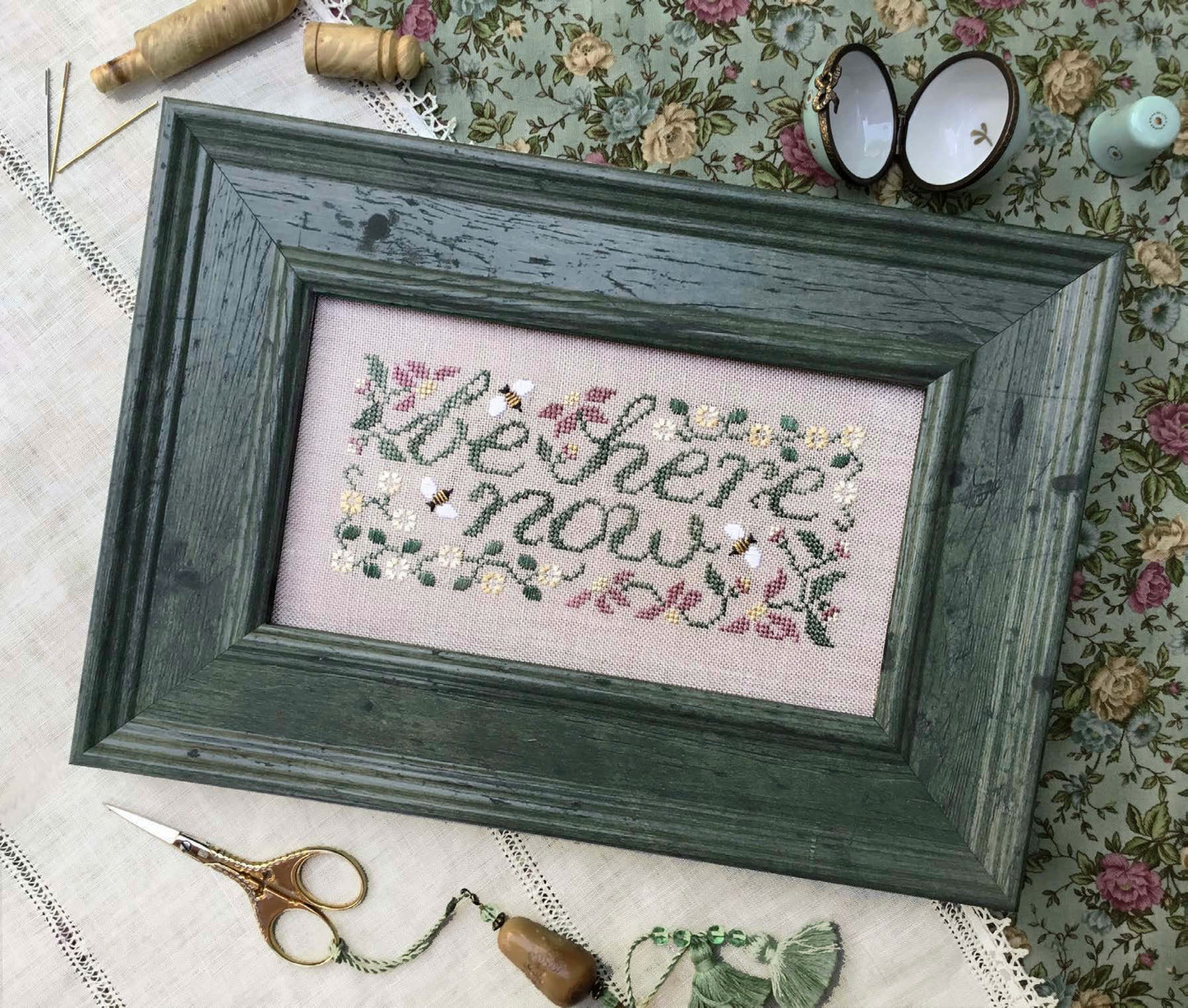 Be Here Cross Stitch Pattern by The Drawn Thread