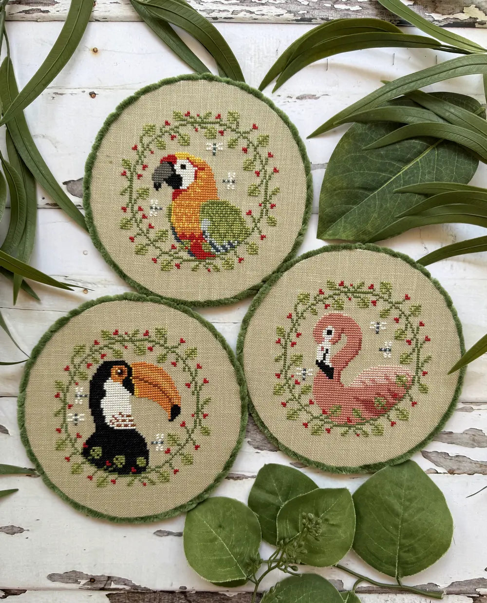 Puntini Puntini TROPICAL BIRDS TRIO Cross Stitch Pattern
