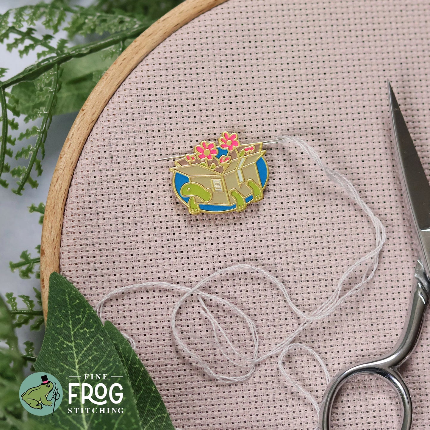 Box Turtle Magnetic Needle Minder by Fine Frog Stitching