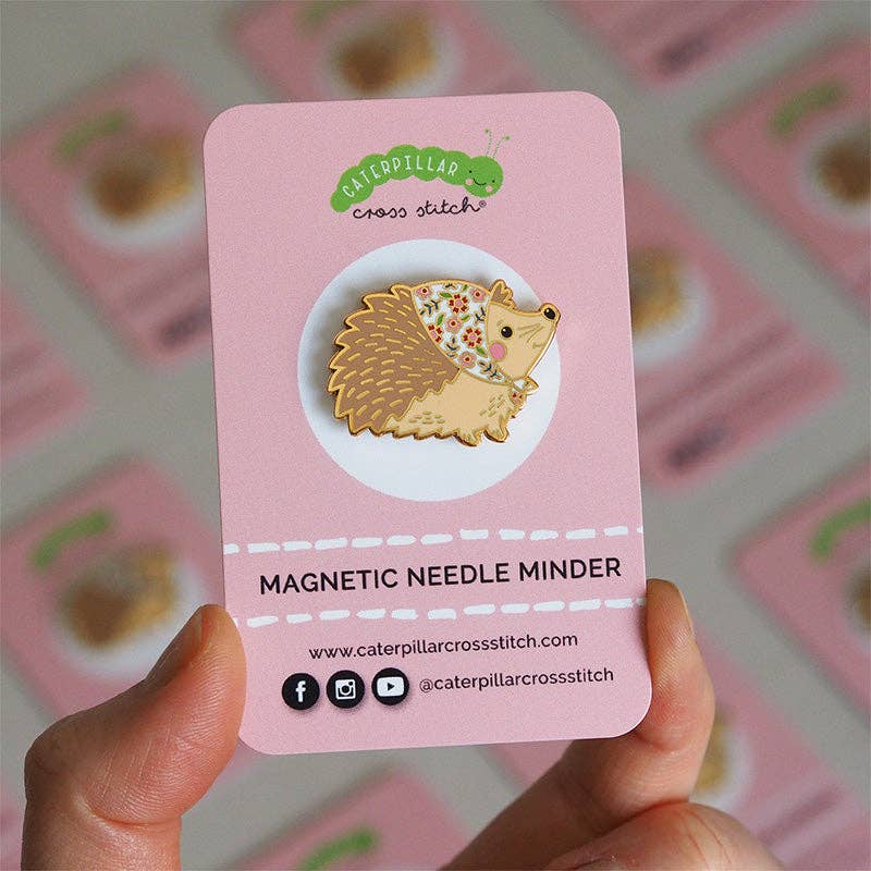 Bandana Hedgehog Magnetic Needle Minder