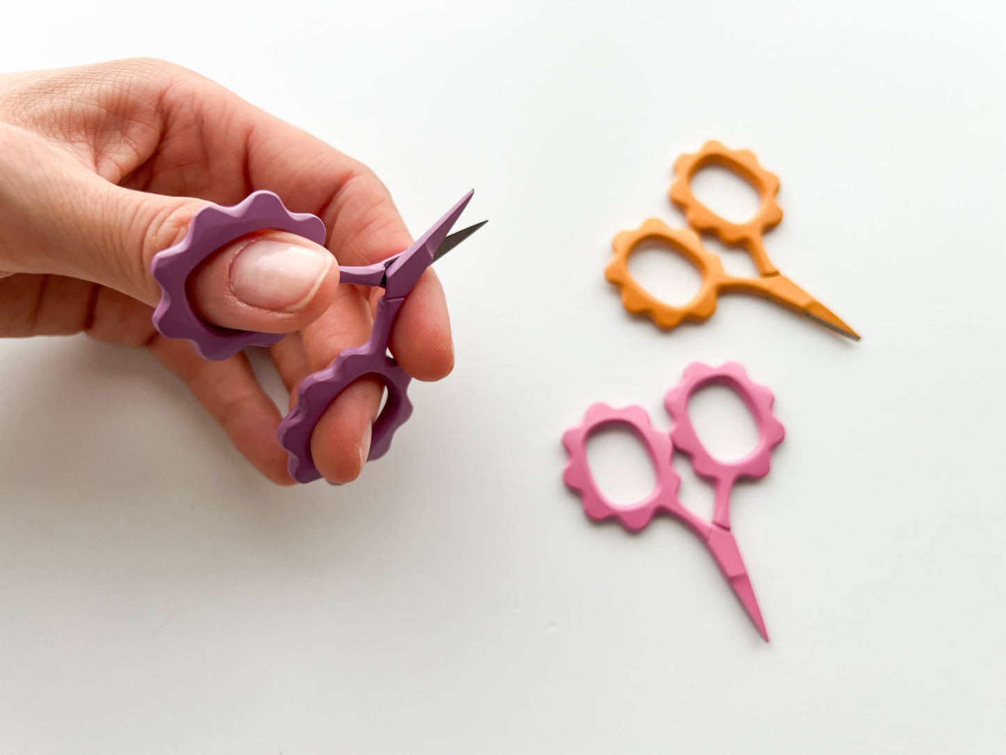 Matryoshka small flower sewing scissors