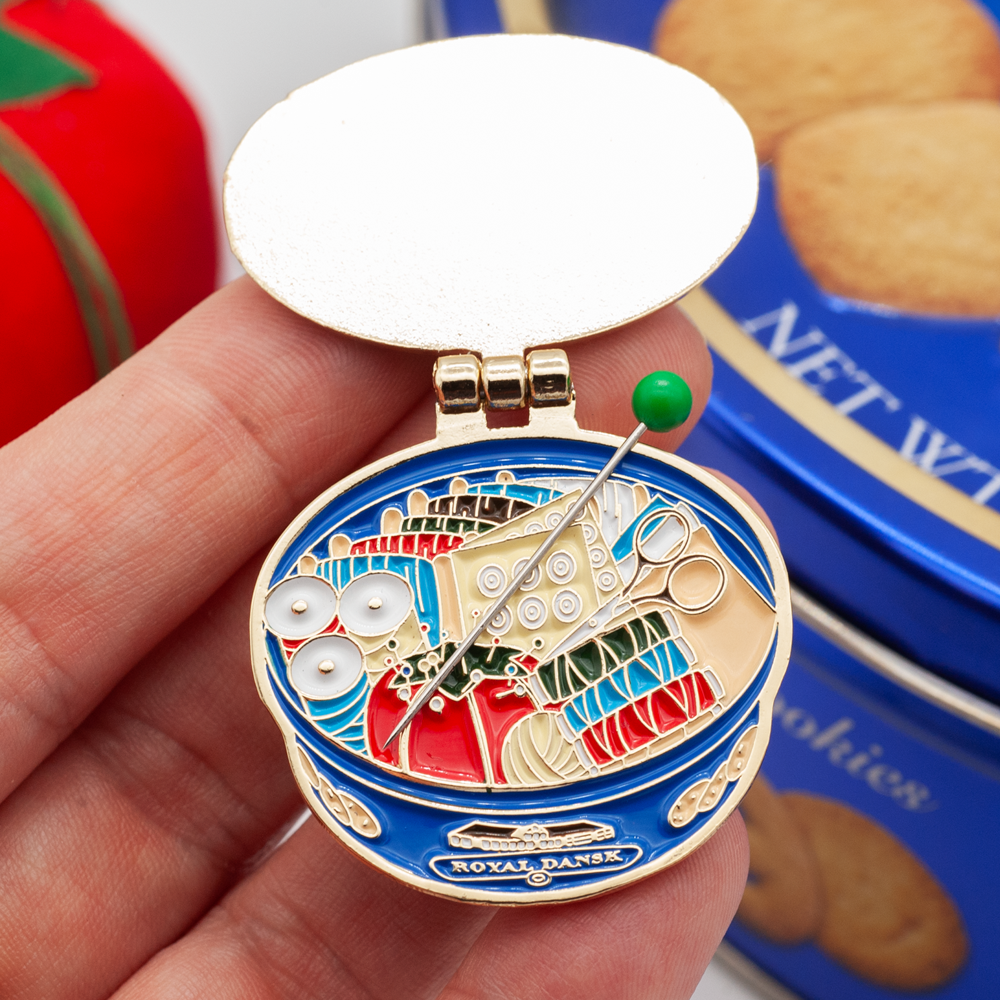 Grandma's Sewing Kit Needle Minder