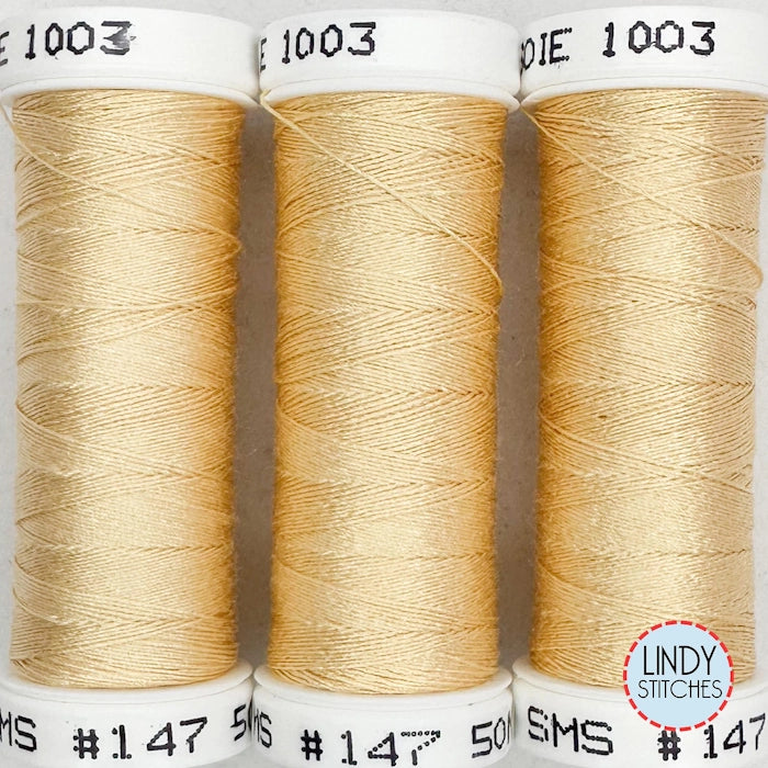 147 Au Ver À Soie® Soie 100/3 Silk Thread