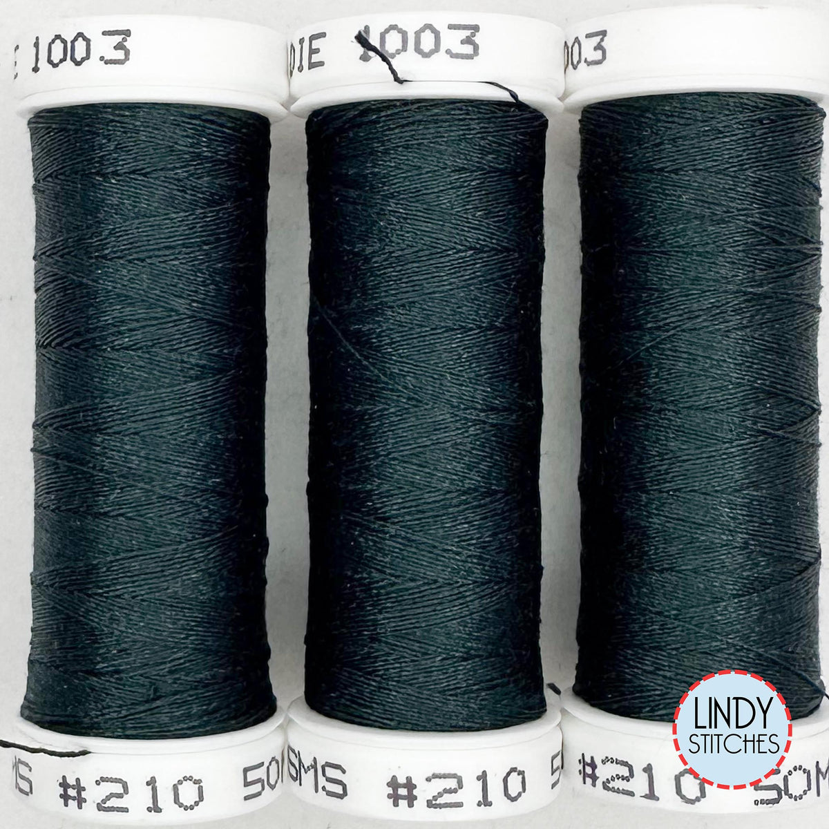 210 Au Ver À Soie® Soie 100/3 Silk Thread