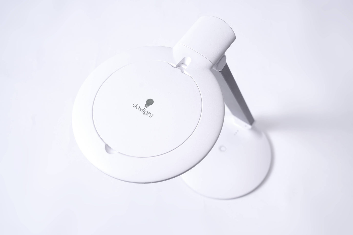 Halo Go 2 - Portable Rechargeable Magnifier Lamp - Perfect for Retreats