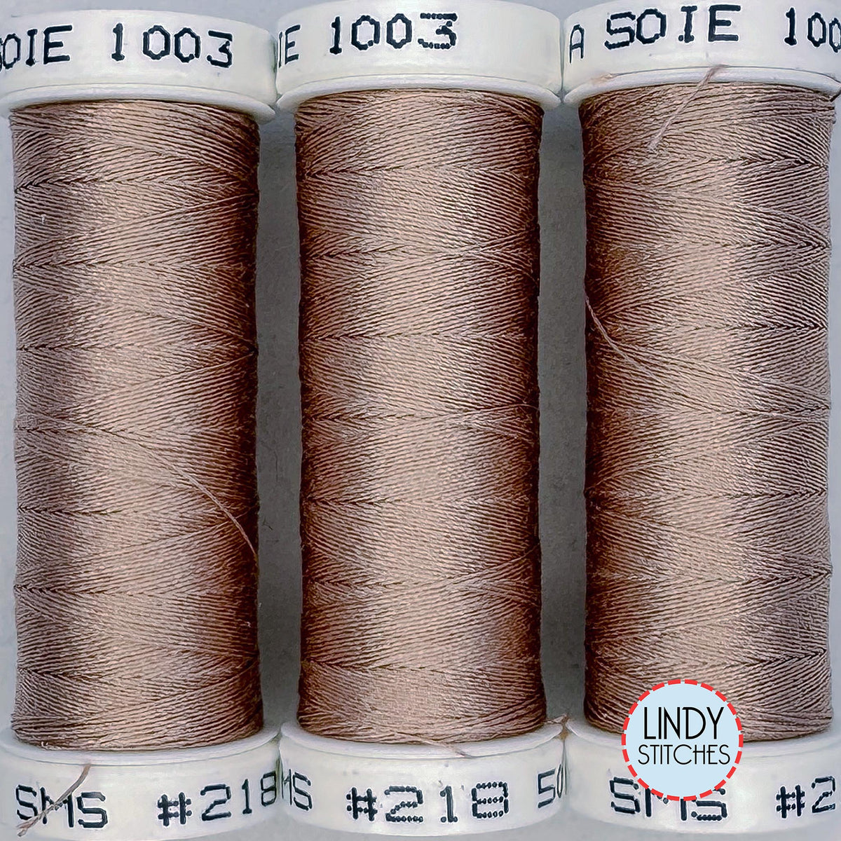 218 Au Ver À Soie® Soie 100/3 Silk Thread
