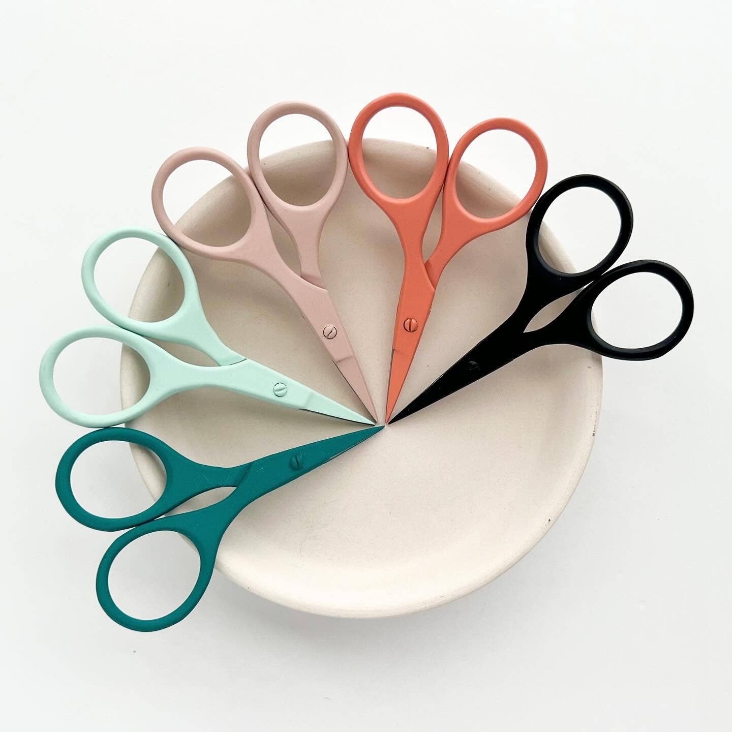 Matryoshka small sewing scissors