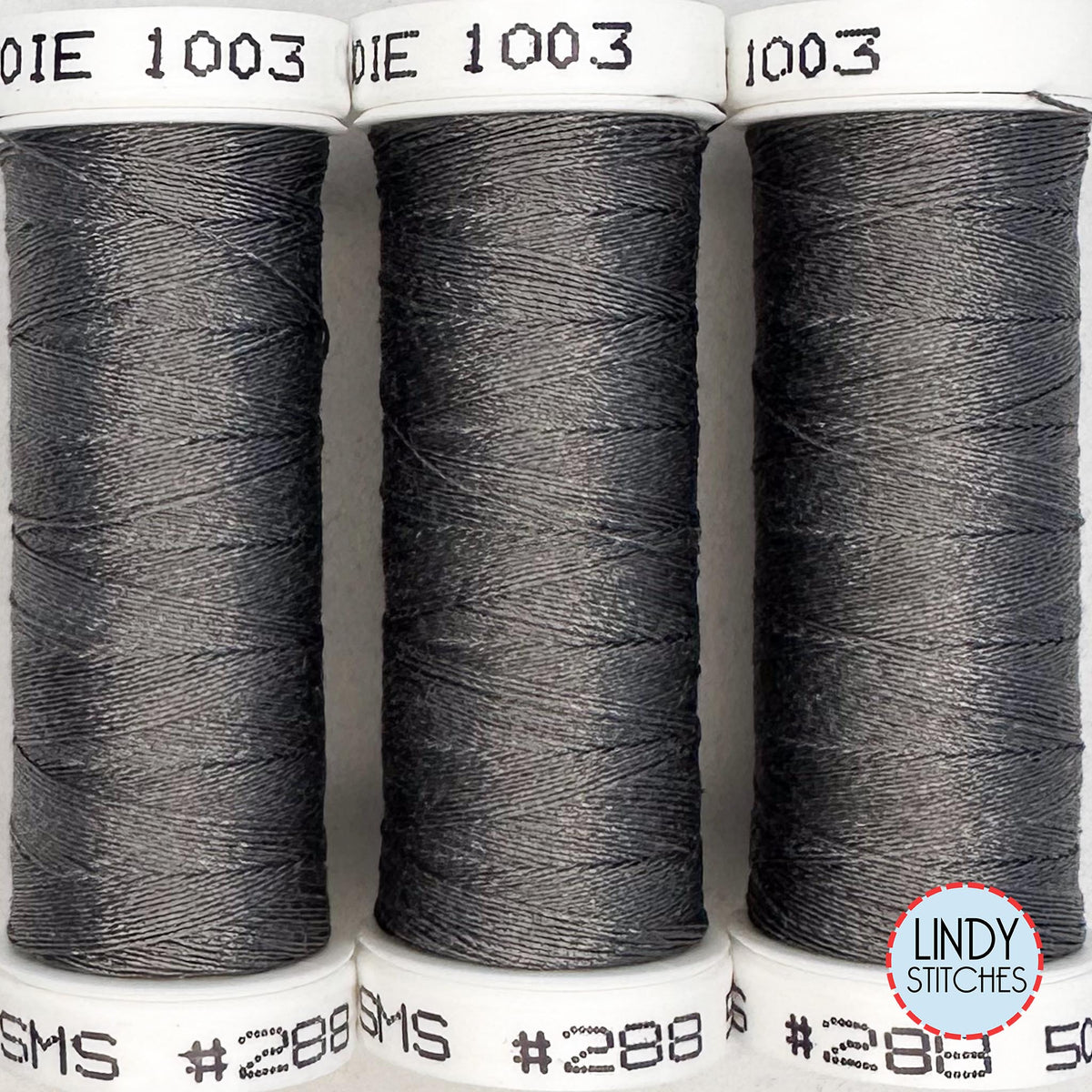 288 Au Ver À Soie® Soie 100/3 Silk Thread