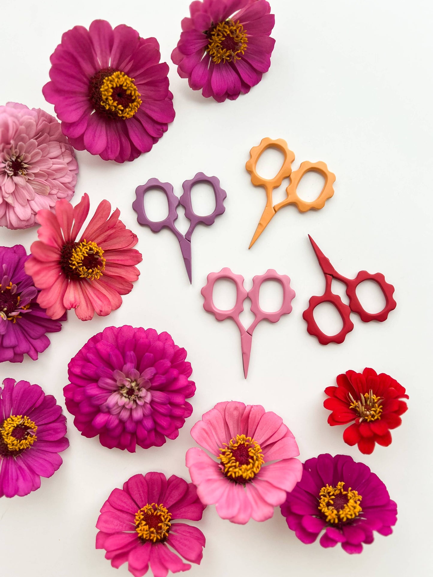 Matryoshka small flower sewing scissors