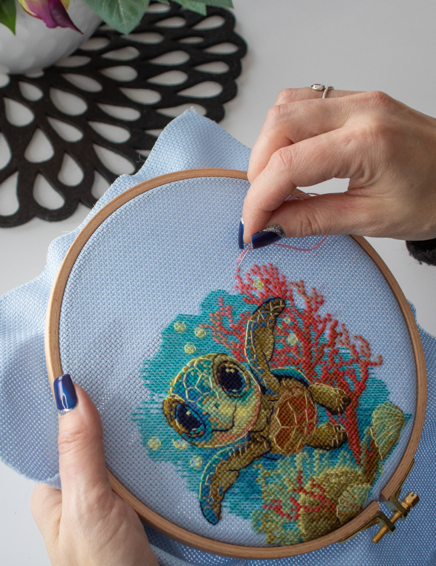 BABY SEA TURTLE Cross Stitch Kit by AINE A1037 Ocean Coral