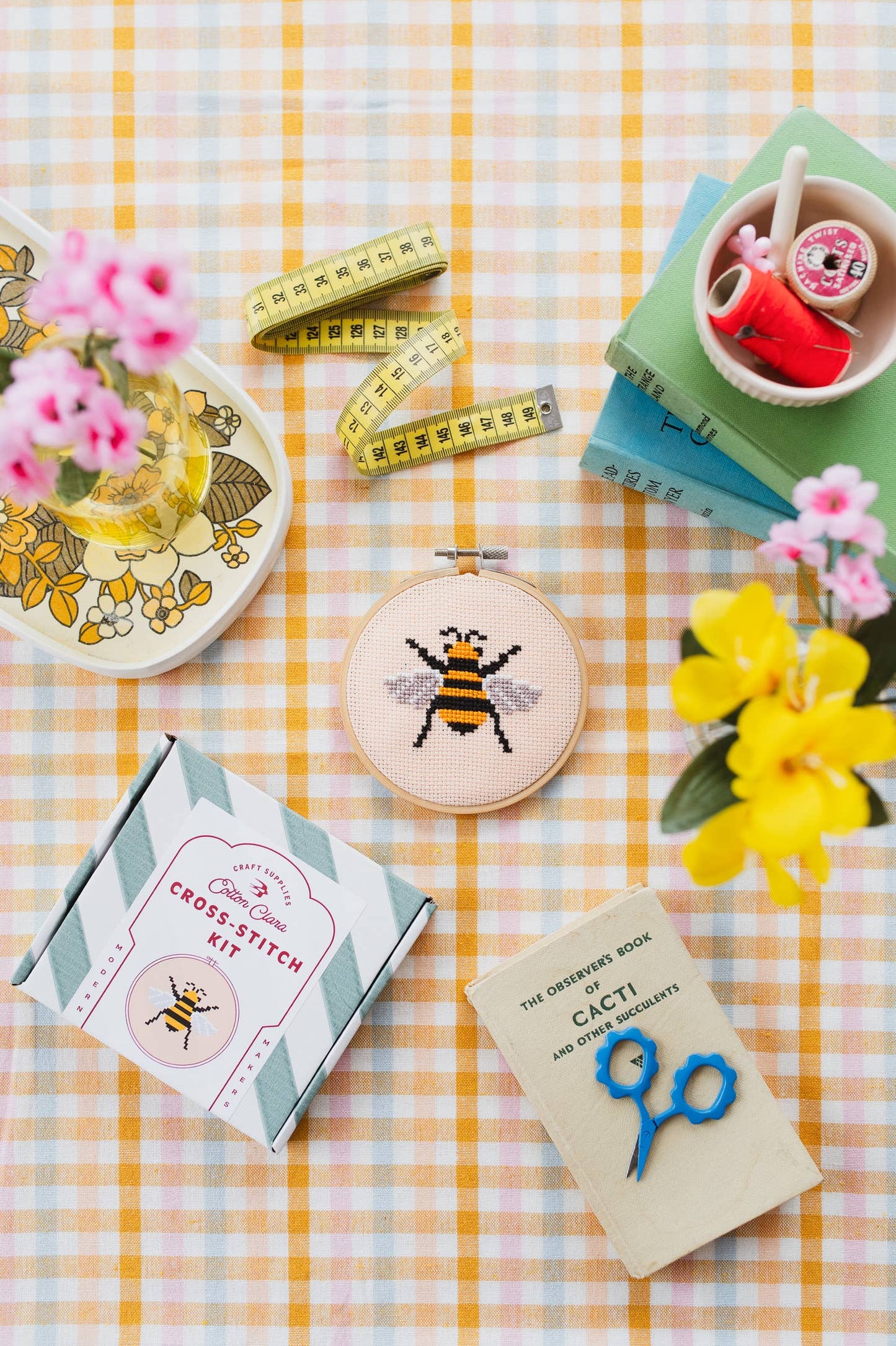 Beginner Bumble Bee Cross Stitch Kit Beginner Friendly