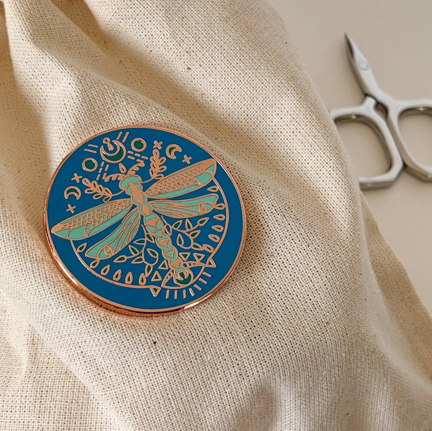 Dragonfly Needle Minder