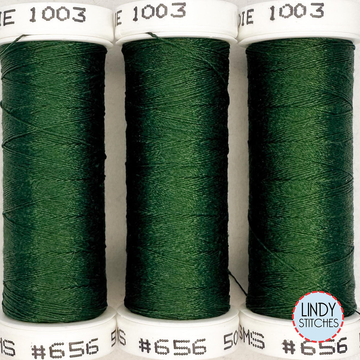 656 Au Ver À Soie® Soie 100/3 Silk Thread