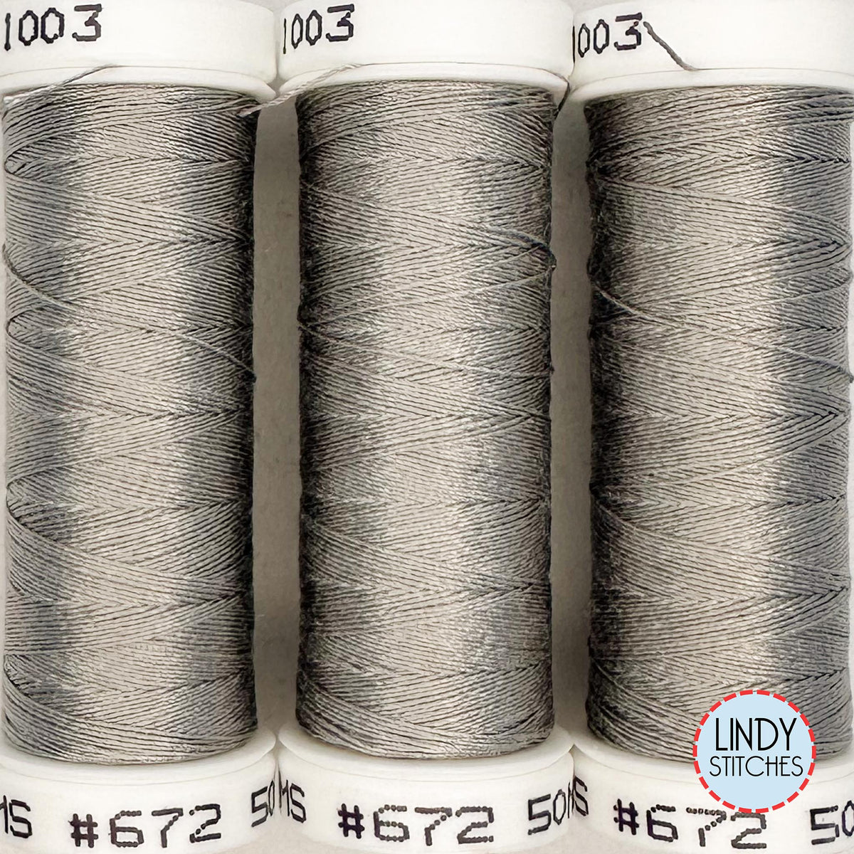 672 Au Ver À Soie® Soie 100/3 Silk Thread