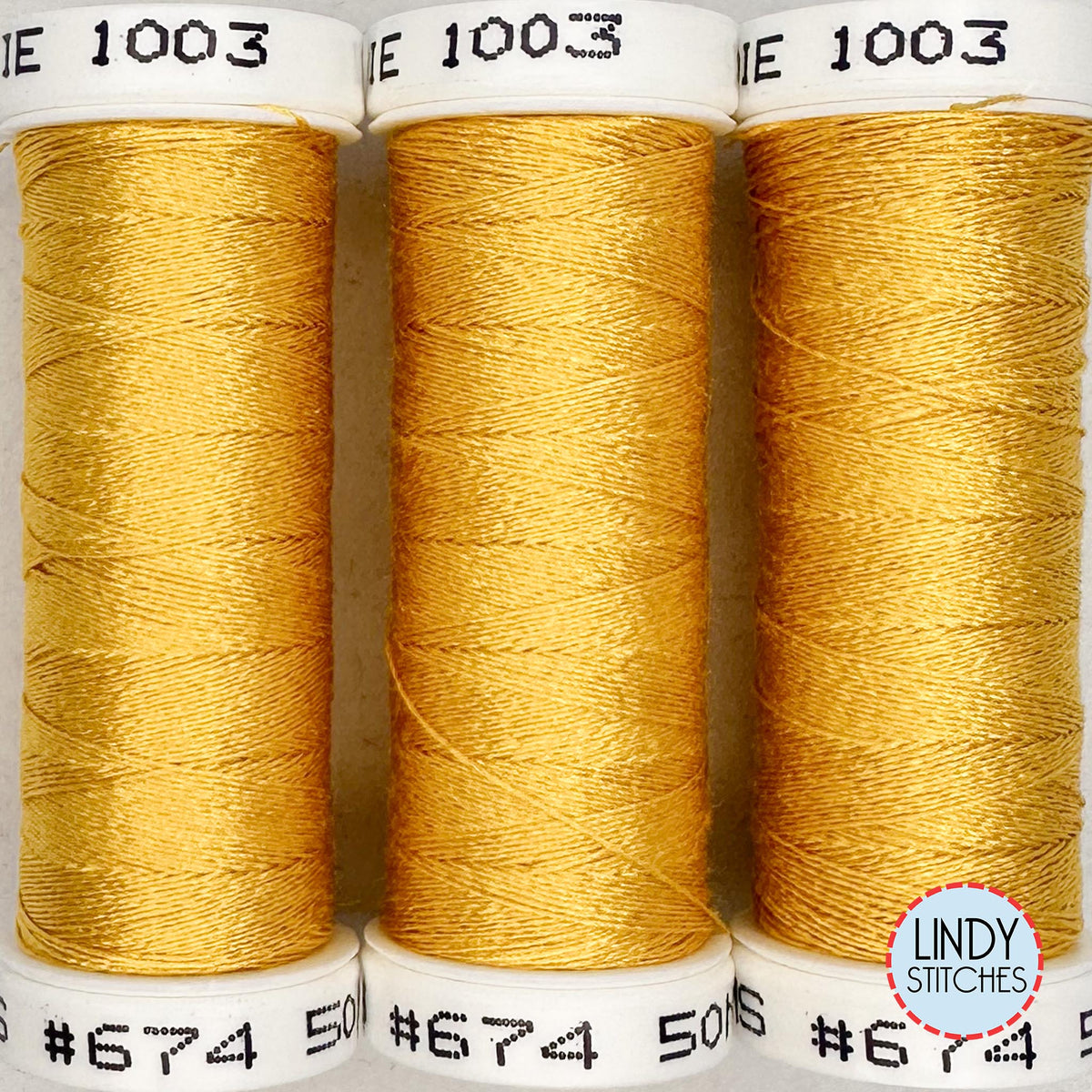674 Au Ver À Soie® Soie 100/3 Silk Thread