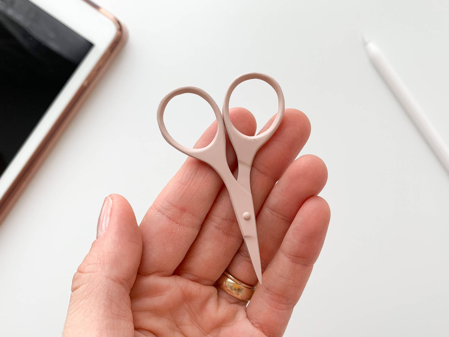 Matryoshka small sewing scissors