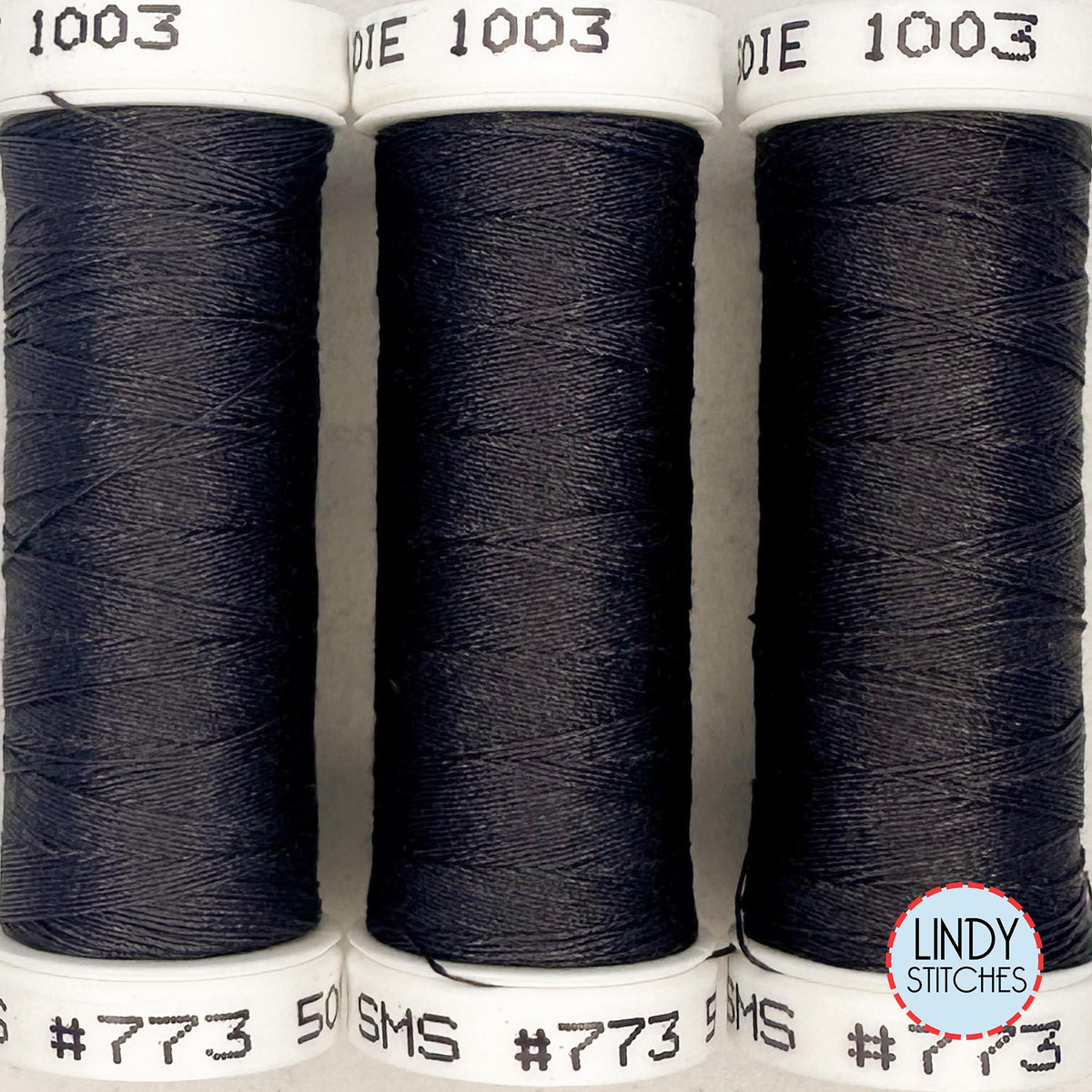 773 Au Ver À Soie® Soie 100/3 Silk Thread
