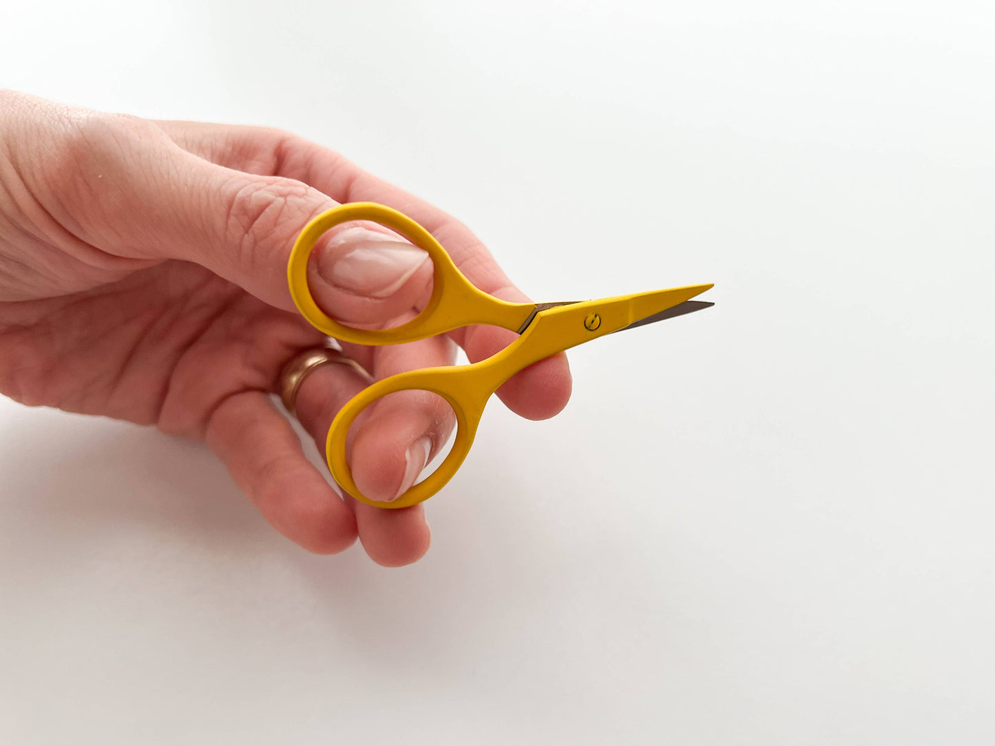 Matryoshka small sewing scissors