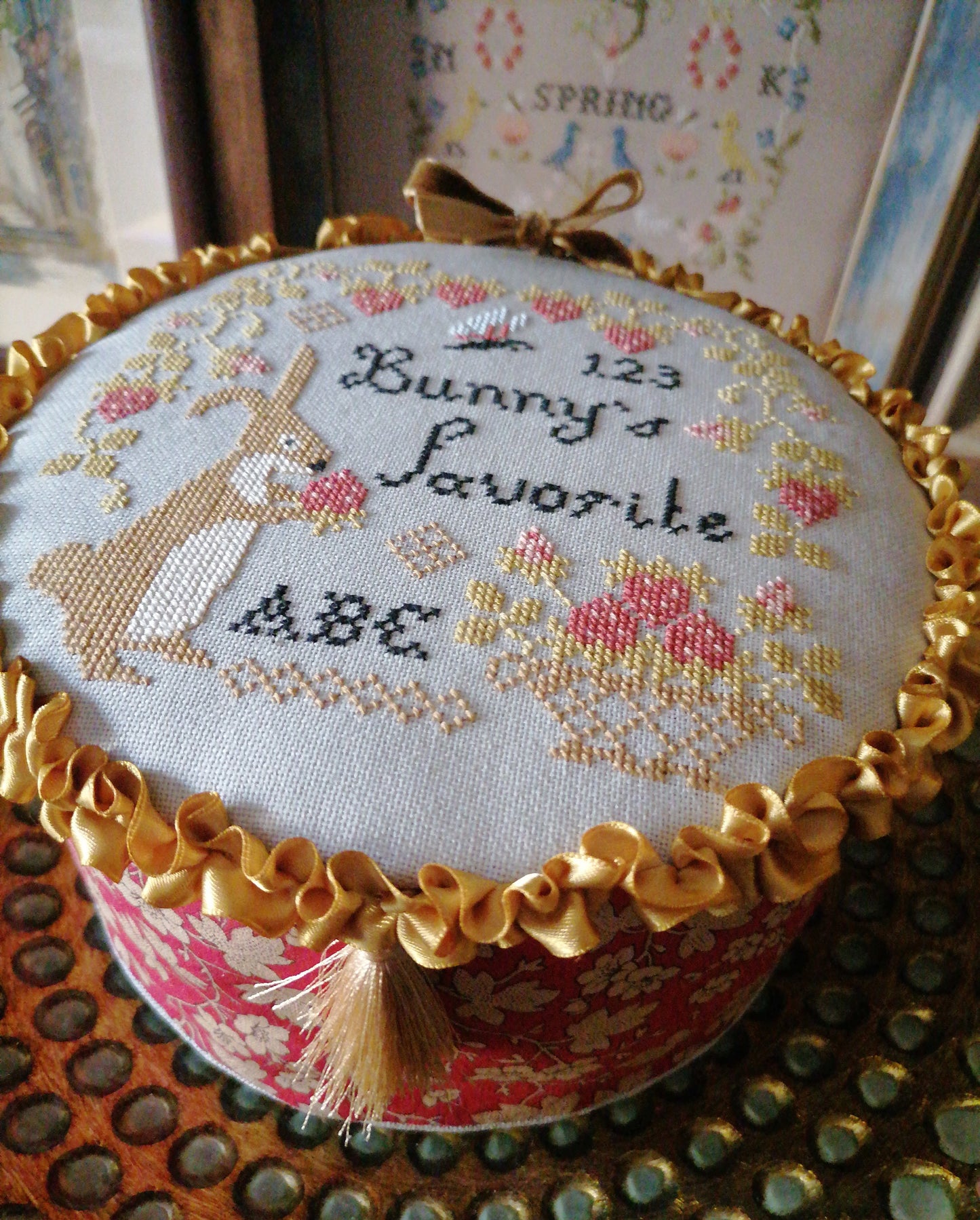 Bunny's Favorite Cross Stitch Pattern by Twin Peak Primitives Nashville Market