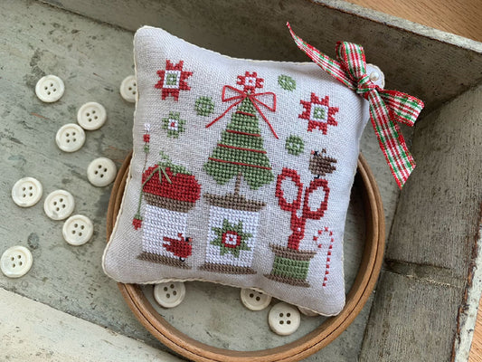 PREORDER Stitches by Ethel CHRISTMAS SPOOLS PINKEEP Pattern
