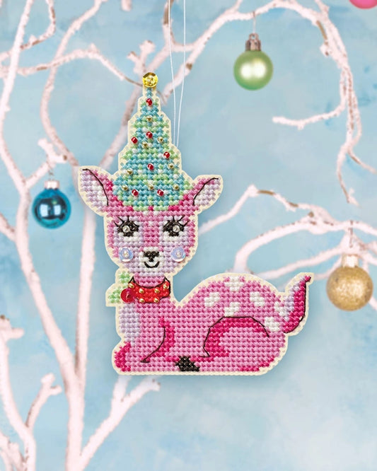 Christmas Fawn Kit Cross Stitch Pattern by Satsuma Street Nashville Market