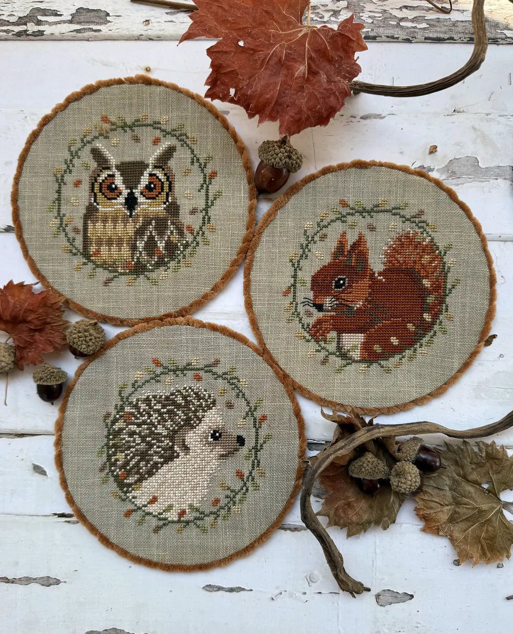 Puntini Puntini FALL ANIMALS TRIO Cross Stitch Pattern