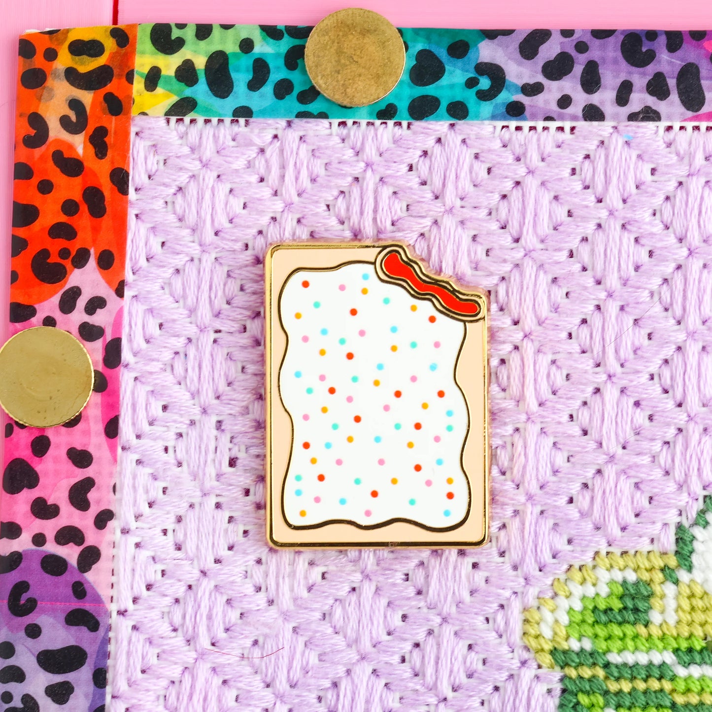 Pop Tart Needle Minder Magnet by Glitterland