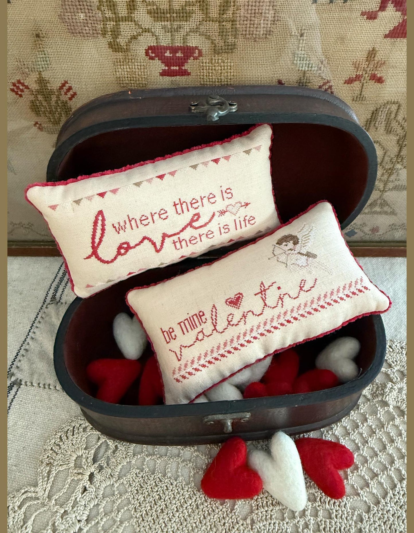 PREORDER Teresa Kogut HELL0 LOVE BOOK 7 DESIGNS Cross Stitch Pattern Nashville Market