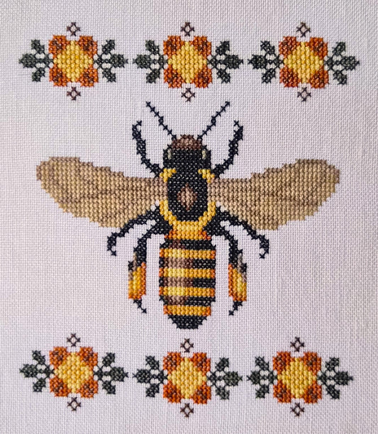 HONEY BEE Artsy Housewife Cross Stitch Pattern