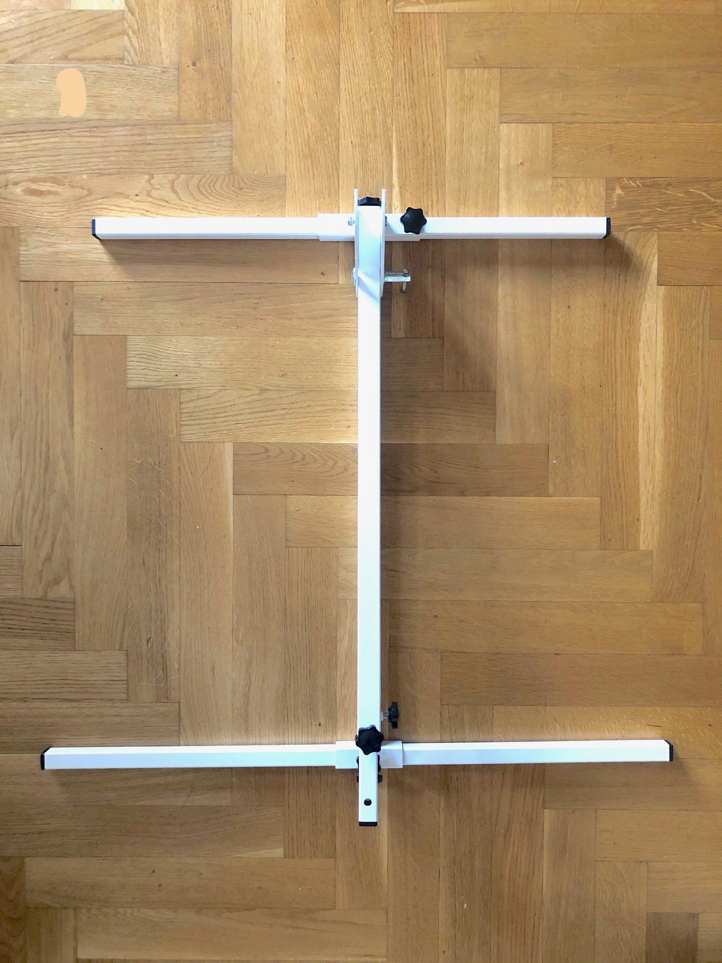 Omanik Factory Monstrik Floor Stand **FREE DELIVERY**