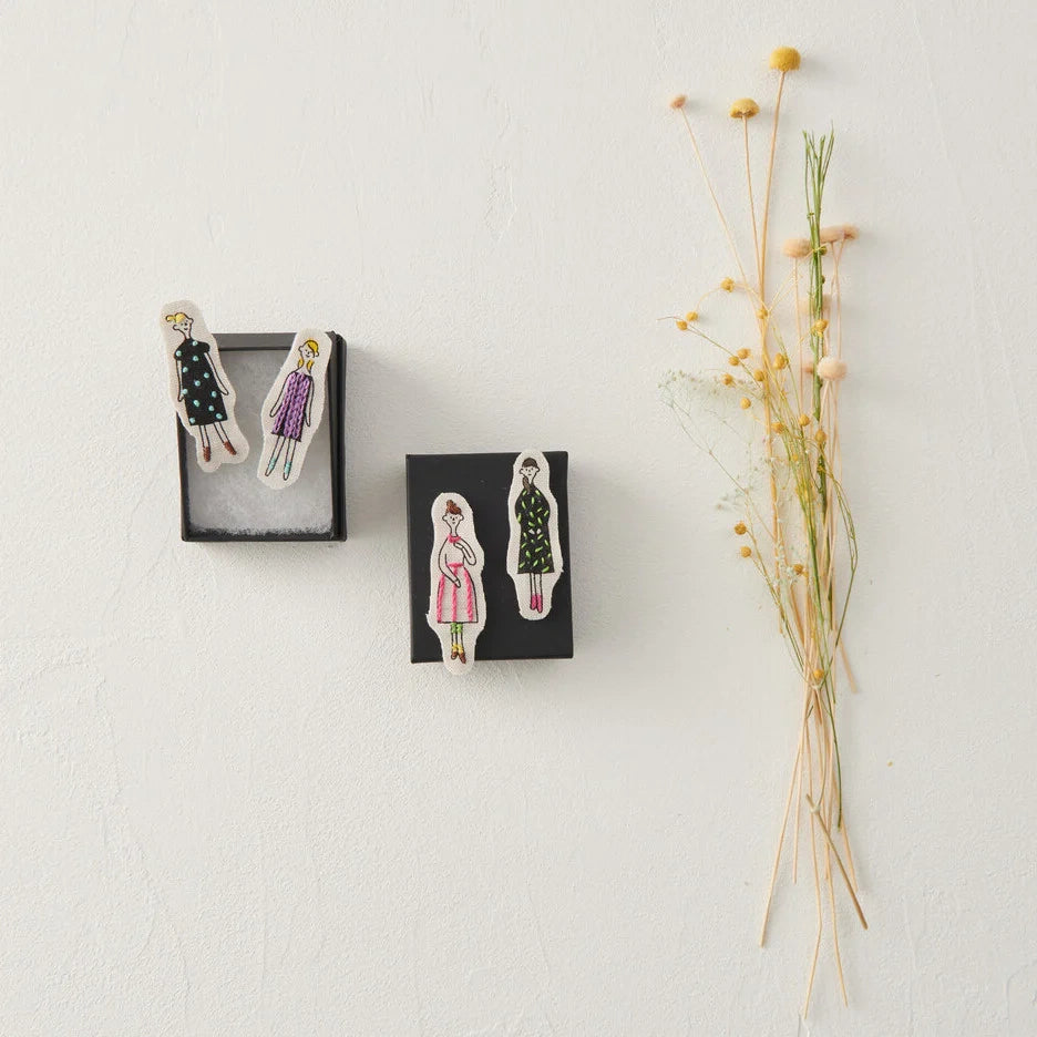 Lecien 100 Ladies (Ne-San) Embroidery Sampler