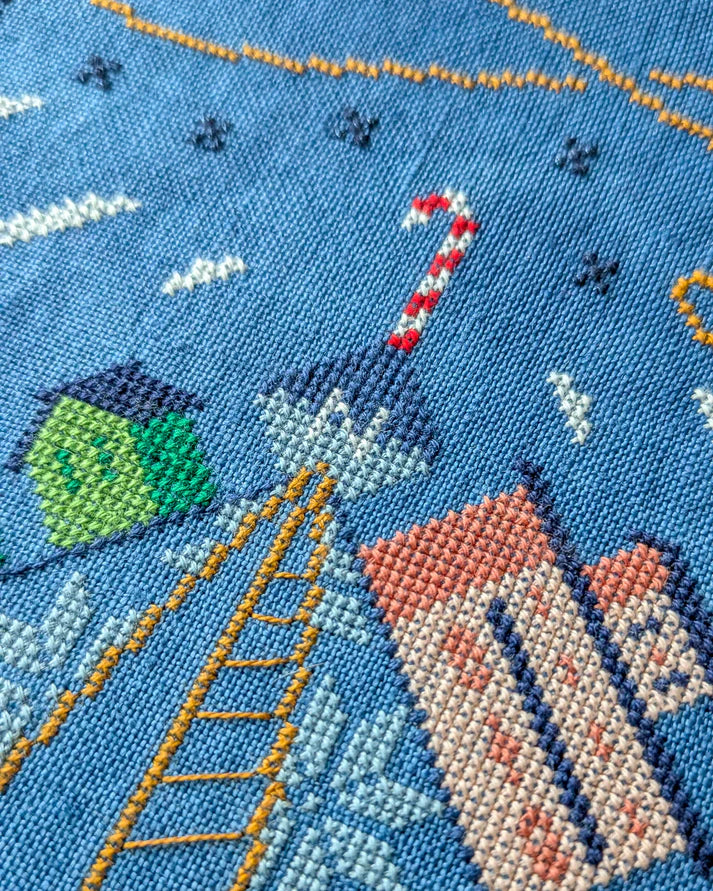 PREORDER Shaded Stitchery CHRISTMAS COMPASS ROSE Cross Stitch Pattern Nashville Market