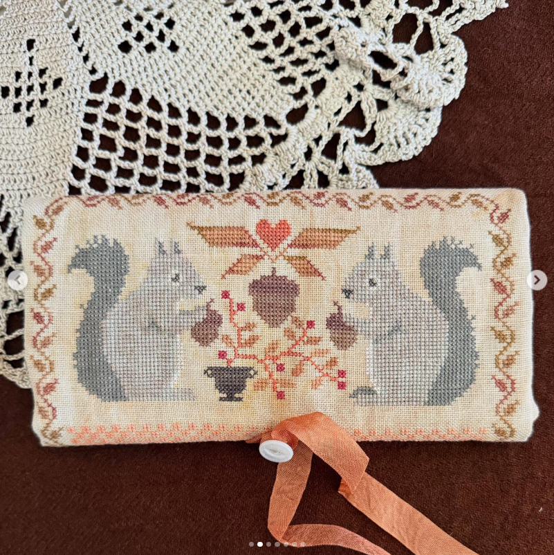 PREORDER Teresa Kogut AUTUMNAL SEWING ROLL Cross Stitch Pattern