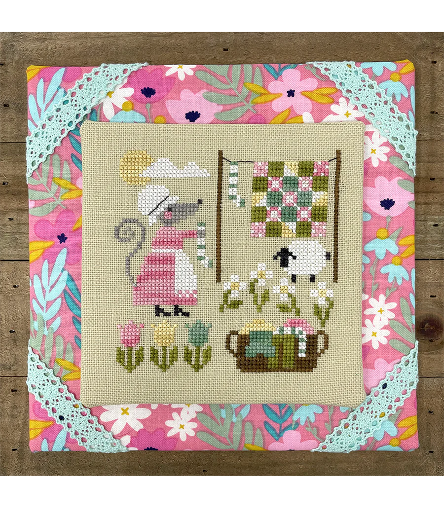 Tiny Modernist MOUSE'S LAUNDRY DAY Cross Stitch Pattern