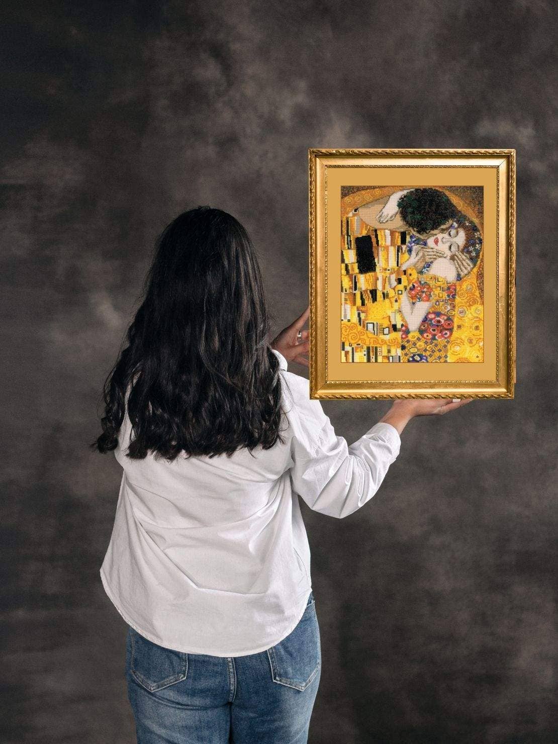 The Kiss by G. Klimt Cross Stitch Kit Riolis 1170