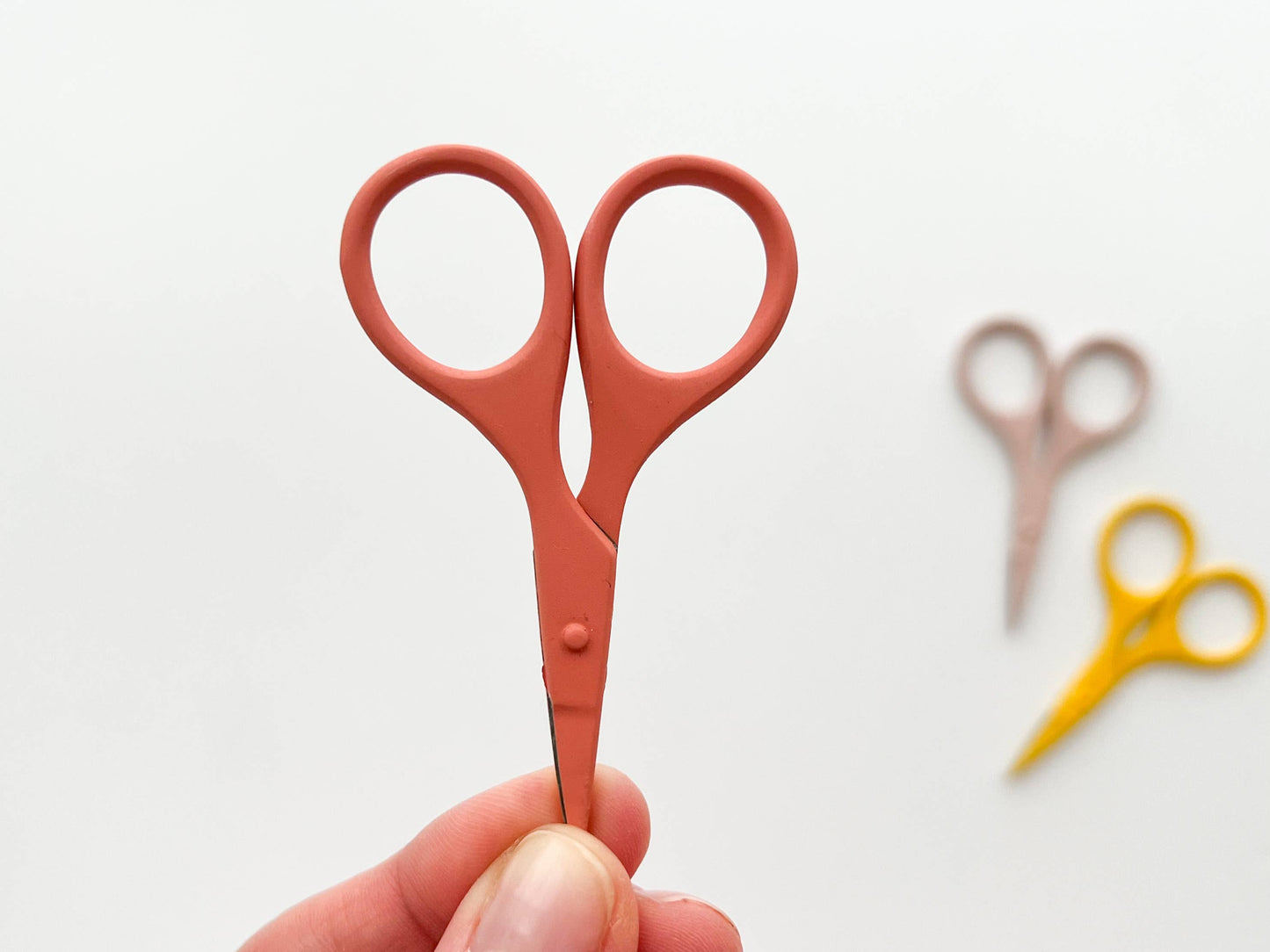 Matryoshka small sewing scissors