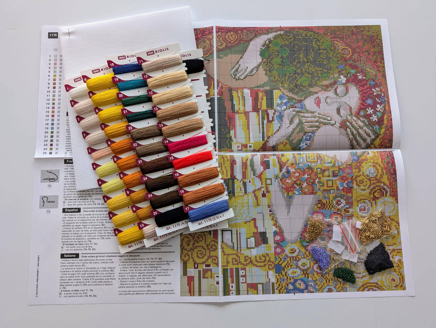 The Kiss by G. Klimt Cross Stitch Kit Riolis 1170