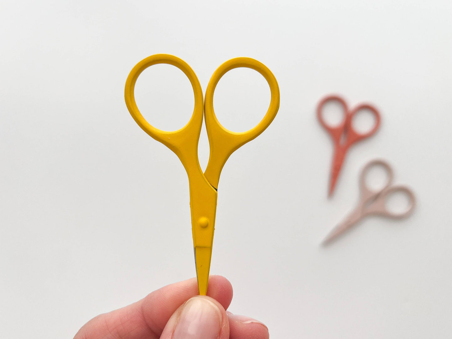 Matryoshka small sewing scissors