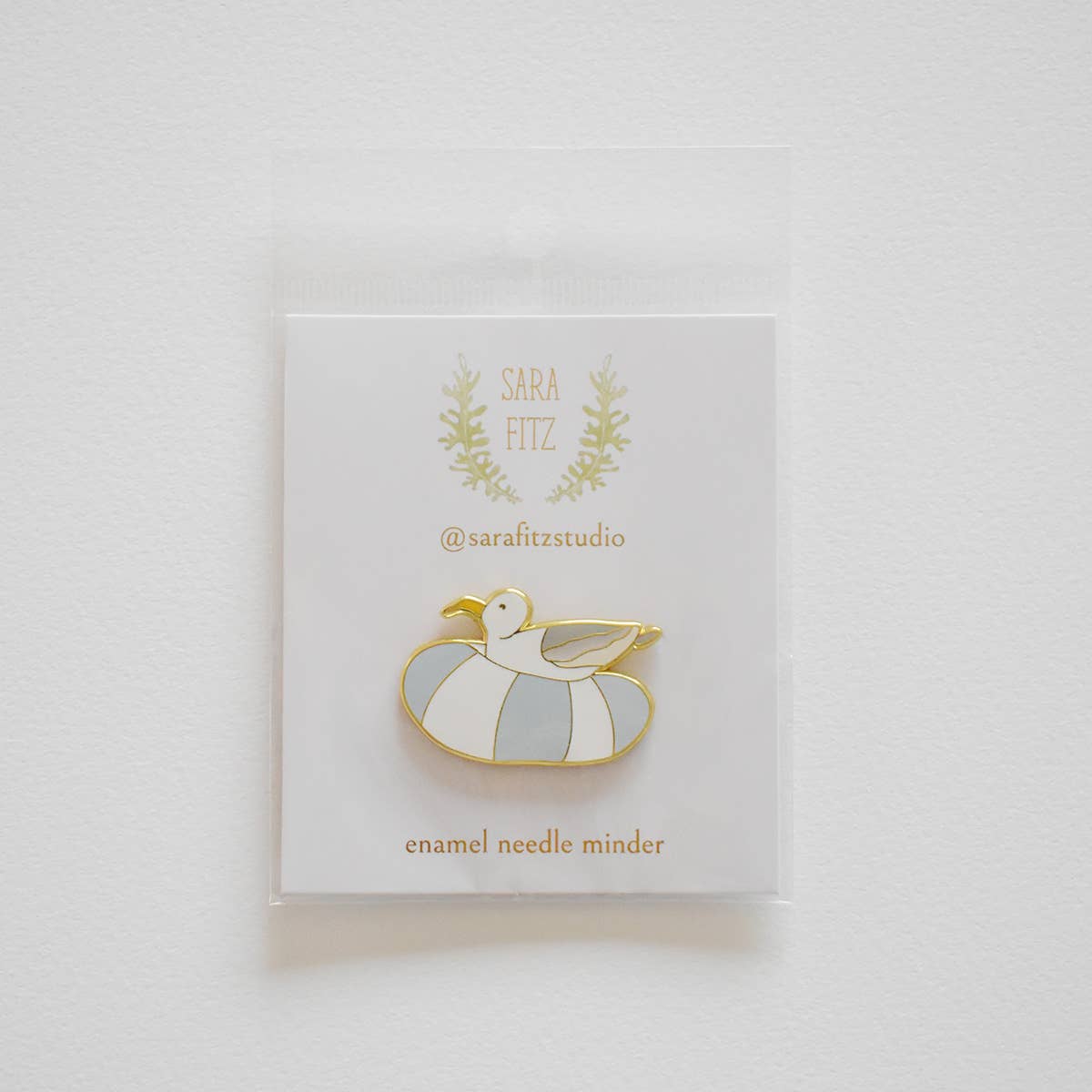 Cozy Lobster Needle Minder