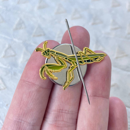 Needle Minder - Praying Mantis